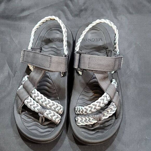 MEGNYA HIKING SANDALS FOR WOMEN, COMFORTABLE WALKING FLIP FLOP SANDAL - Picture 3 of 16